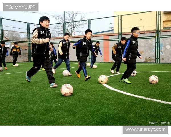 联合青训实力提升，培养未来足球新星